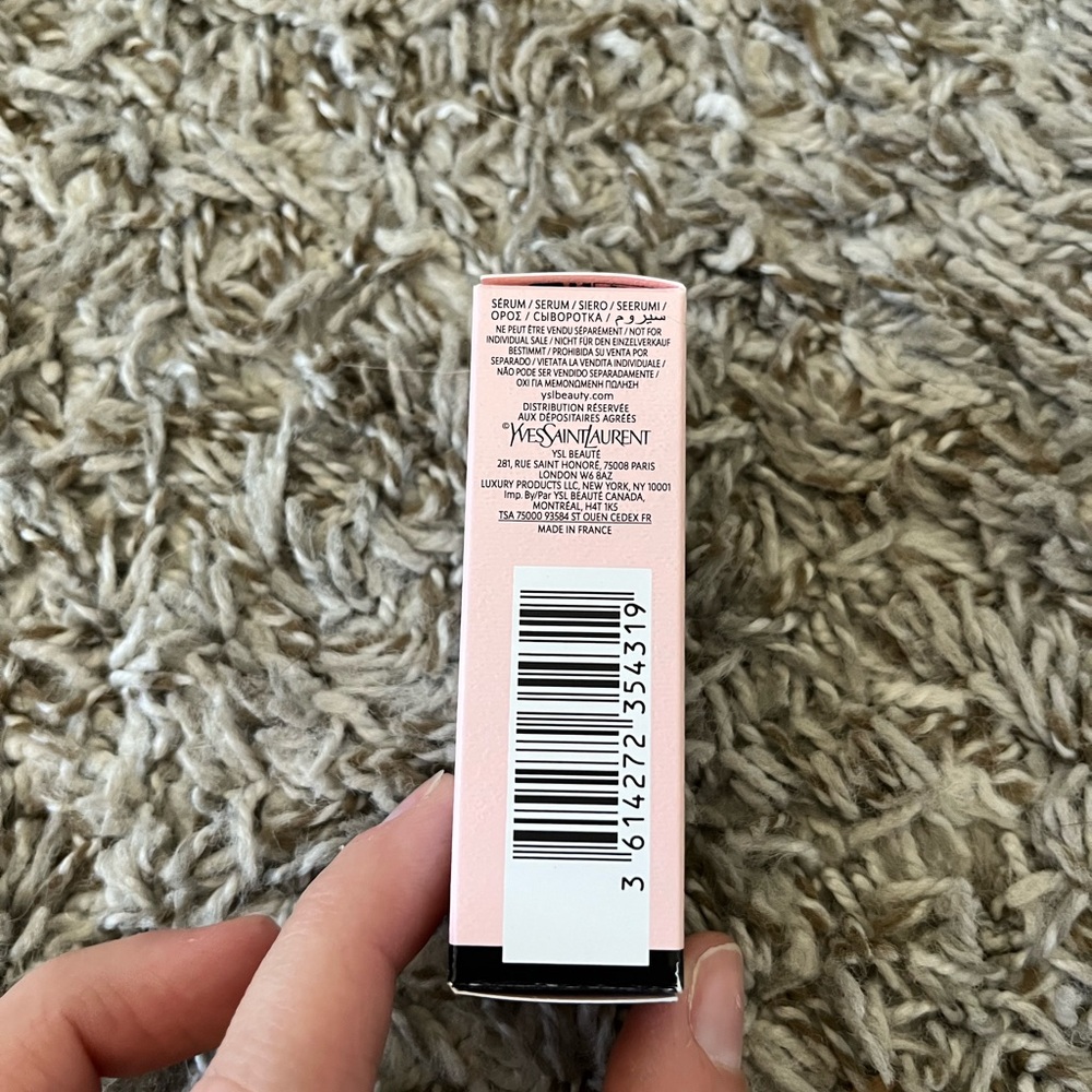 Bundle of YSL Nu Glow in Balm, Light Up Serum, Night Reboot Serum Travel Samples - Picture 8 of 13